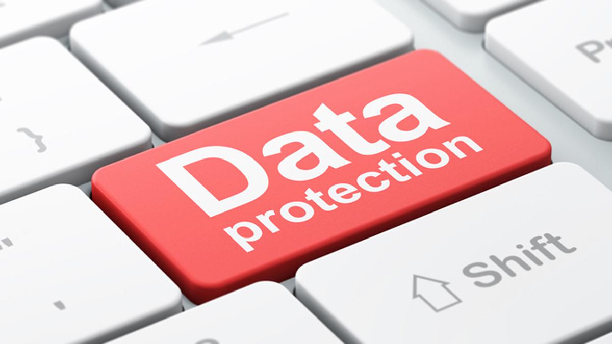 pemerintah-tegaskan-data-pribadi-warga-ri-tak-diserahkan-ke-as